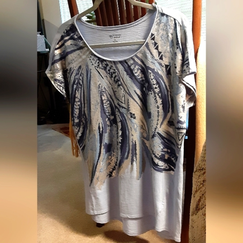 Lovely lightweight top